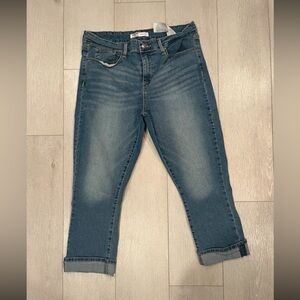 Women’s size 12 Capri Jean’s